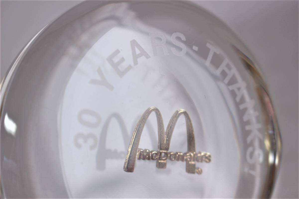 送料無料 ! 美品 ▼ マクドナルド アクリル ペーパーウェイト 勤続30年記念品 McDONALD'S 30 Years Thanks! 非売品 アクリル製 定形外_画像10