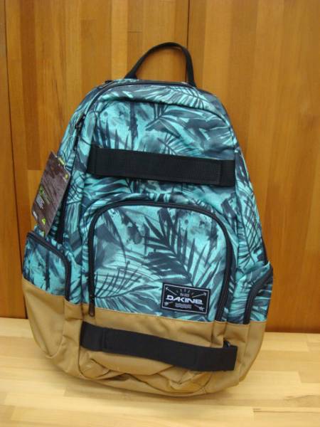 新品DAKINE(ダカイン)バックパックATLAS 25L PPM(PAINTED PALM)