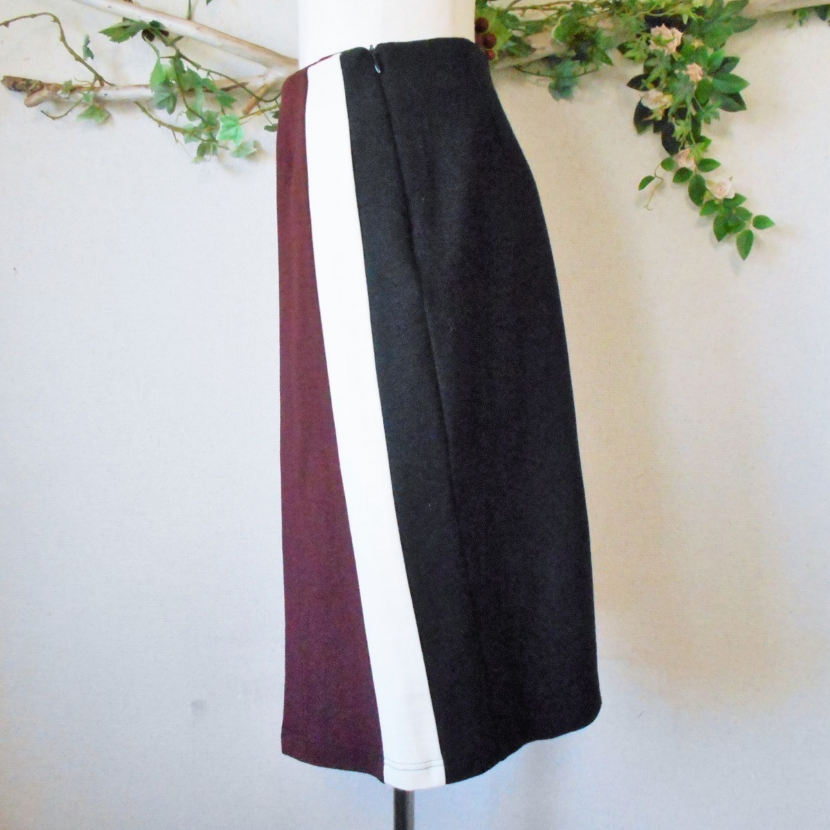 ティティレイトバレット Titilate Valet 秋冬 向き 巻き 風の お洒落 な スカート 日本製 38_画像5