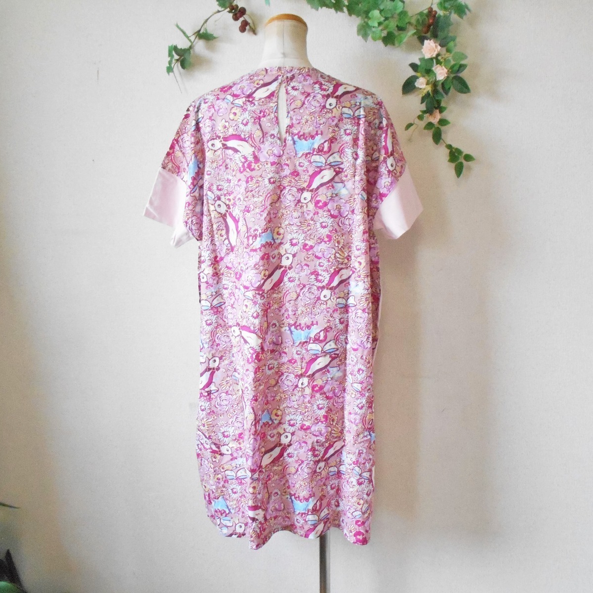  beautiful goods Tsumori Chisato TSUMORI CHISATO rom and rear (before and after) switch pretty print One-piece made in Japan 2