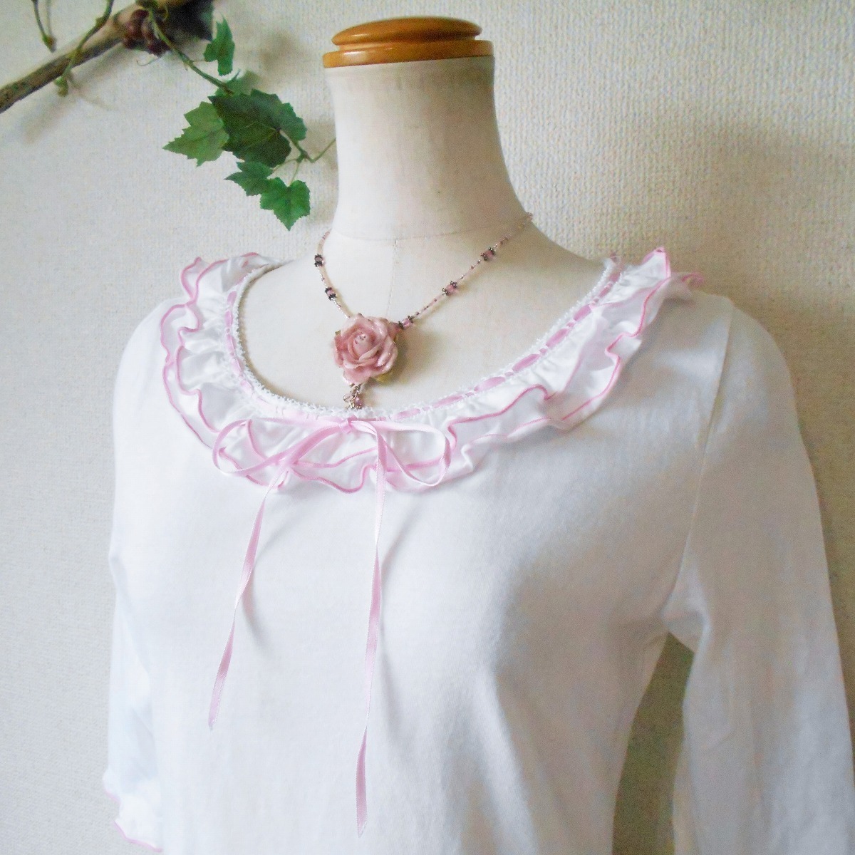 レストローズ LEST ROSE はしご リボン & フリル の 可愛い 7分袖 カットソー 日本製 M_画像3
