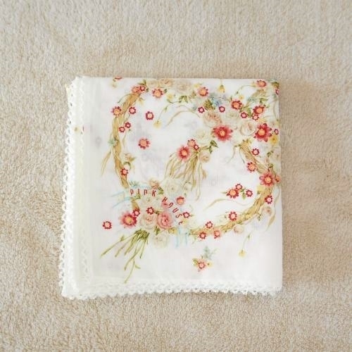  Pink House PINKHOUSE pretty handkerchie 46×46 square unbleached cloth . flower lease red pink . taking . lace thread 