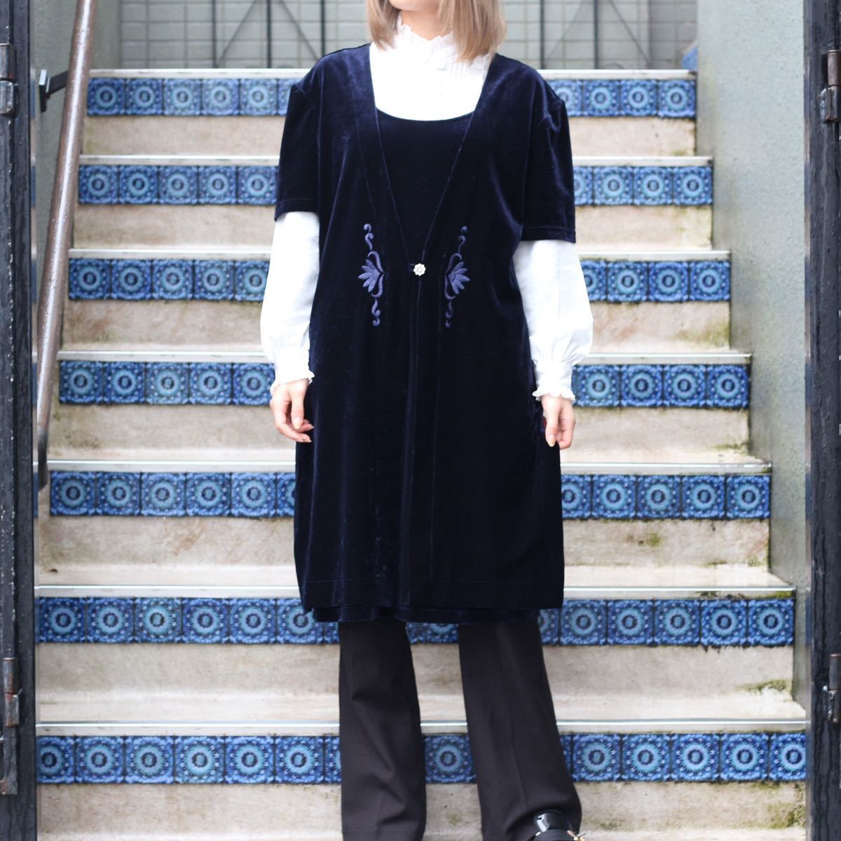 USA VINTAGE EMBROIDERY VELOUR LAYARD DESIGN ONE PIECE/アメリカ古着刺繍ベロアレイヤードデザインワンピース