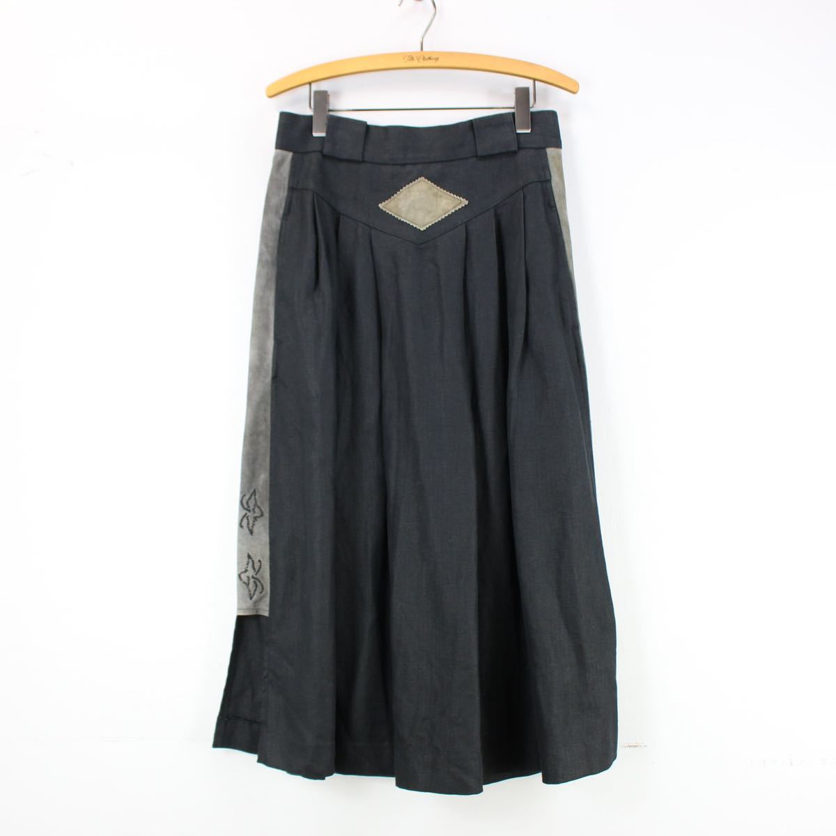 EU VINTAGE DISTLER LINEN LEATHER TYROLIAN LONG SKIRT/ヨーロッパ古着リネンレザーチロリアンロングスカート