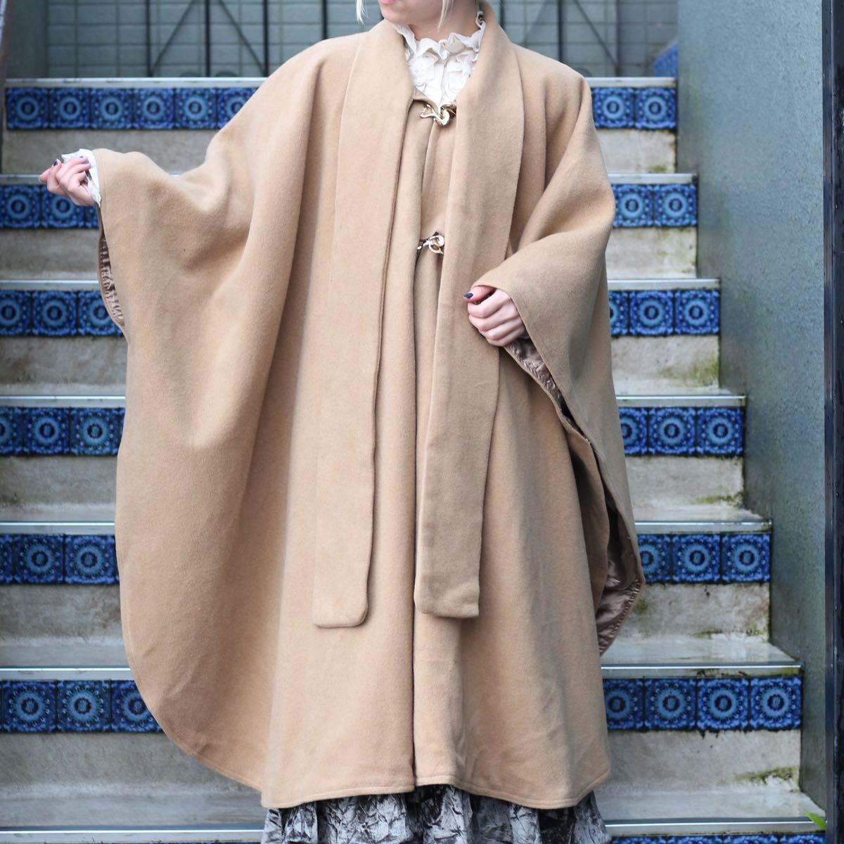 EU VINTAGE STOLE DESIGN WOOL OVER PONCHO COAT/ヨーロッパ古着ストールデザインウールオーバーポンチョコート_画像2