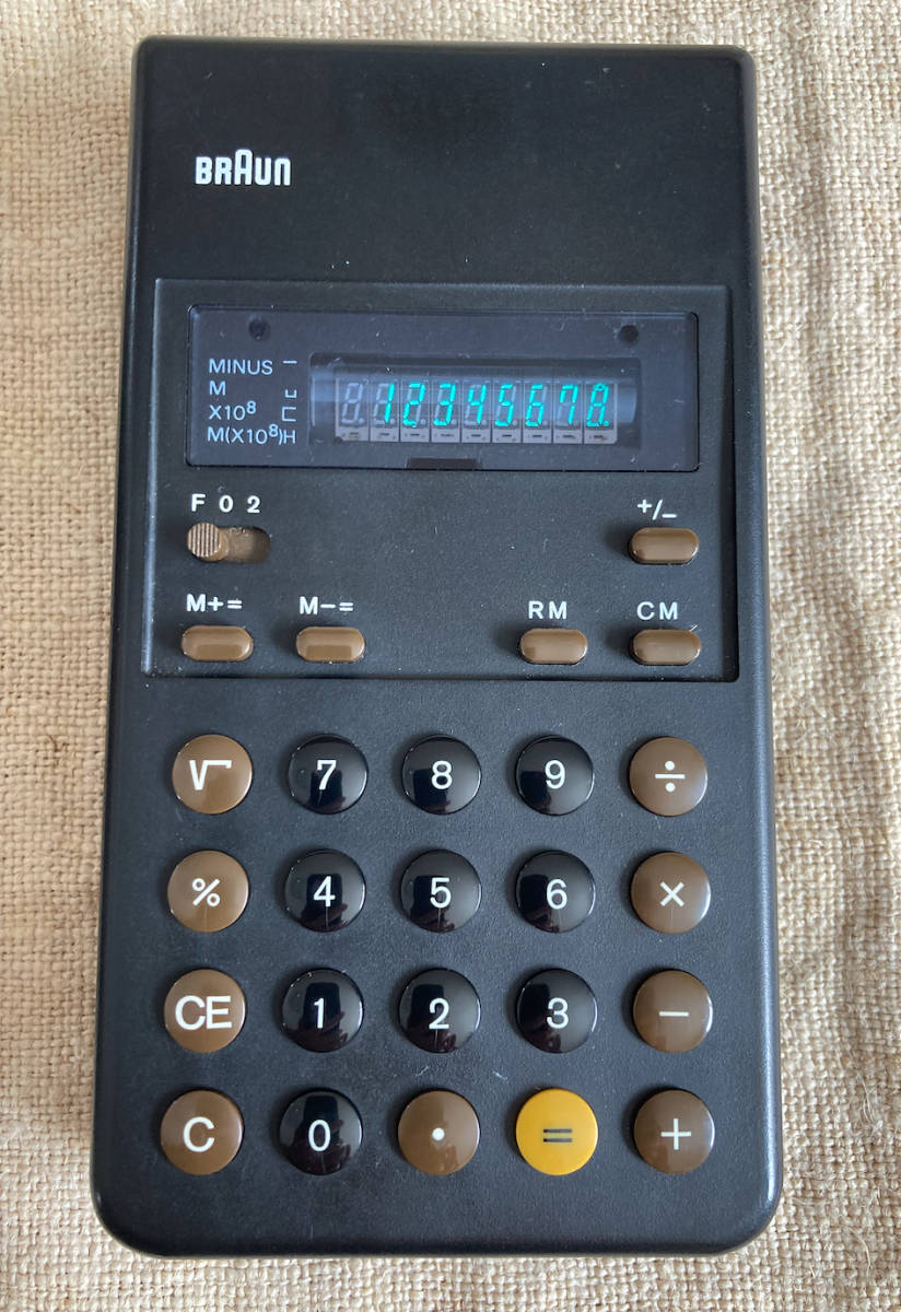 BRAUN ブラウン 電卓 ET22 Type 4999 Dieter Rams ドイツ ビンテージ BRAUN ブラウン 電卓 ET22 Type 4999 Dieter Rams ドイツ ビンテージ