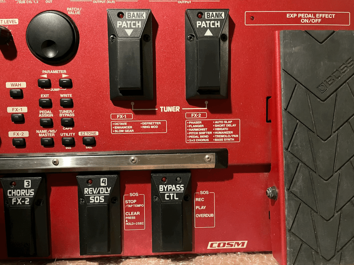 BOSS GT-1B ベース・エフェクト・プロセッサー