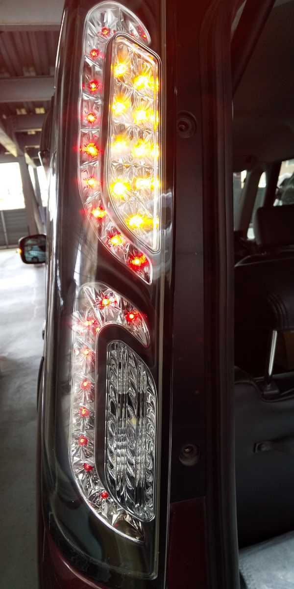 お得 《人気》パレット ルークス MBRO エムブロ サンダー LED