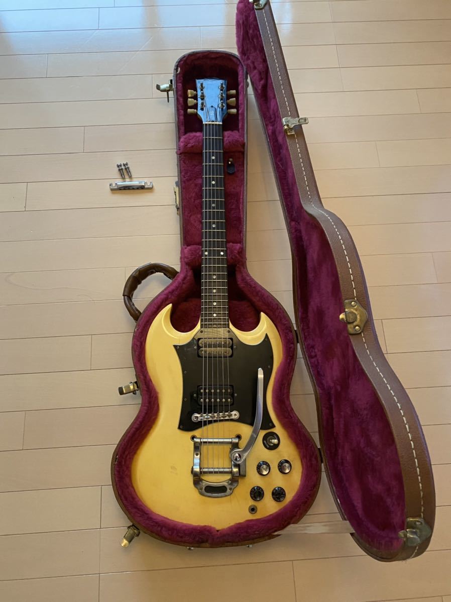 ベース エレキベース ギブソン GIBSON SG ハードケース付き 定番から