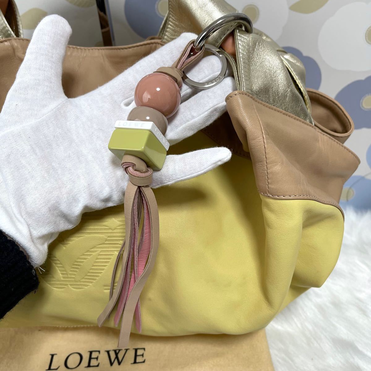 トップ LOEWE ロエベ 革 手袋 ピンク - linsar.com