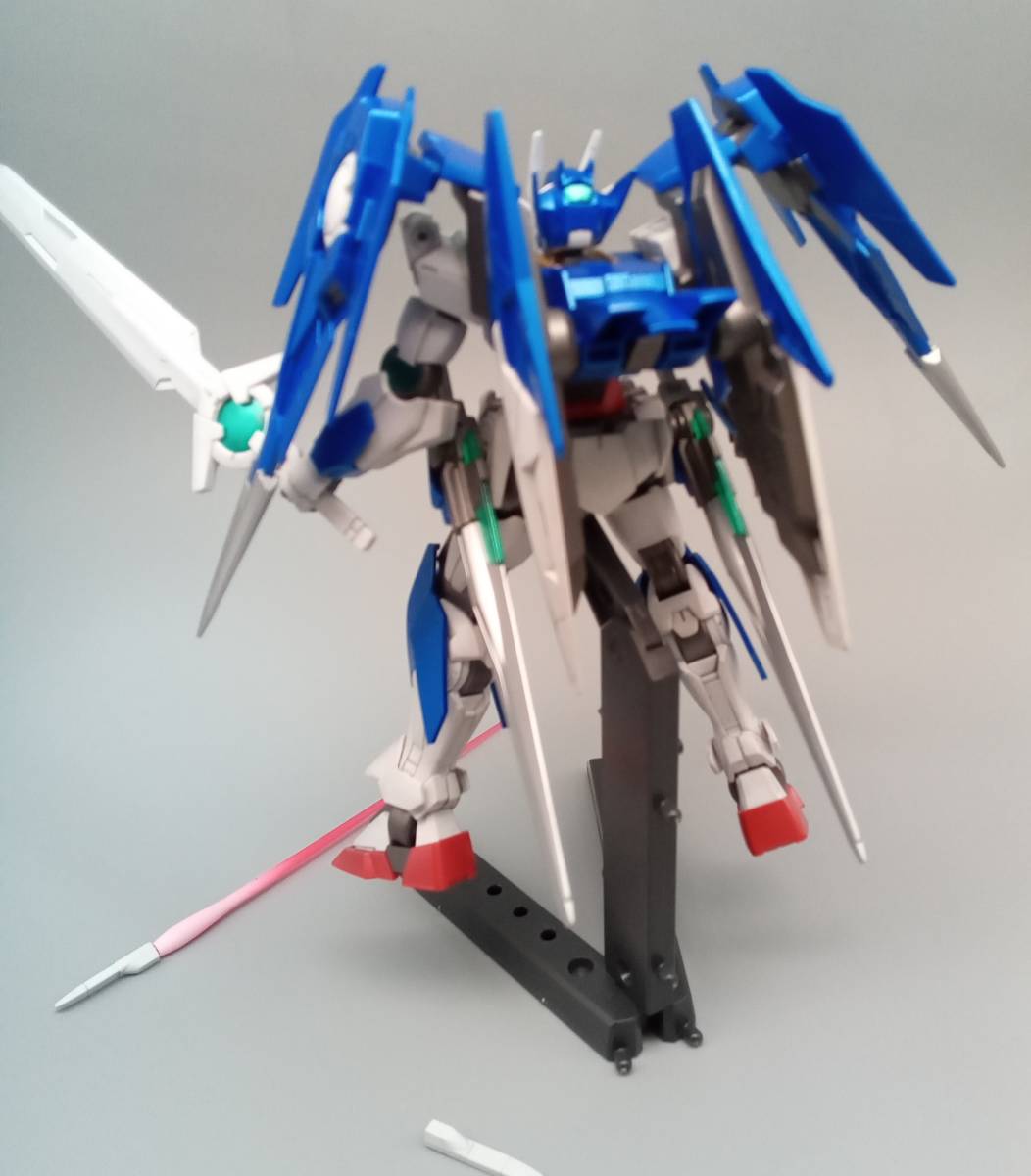 塗装完成品 RG 1/144 ダブルオーライザーHGBD ガンダム 塗装完成品 RG 1/144 ダブルオーライザーHGBD ガンダム