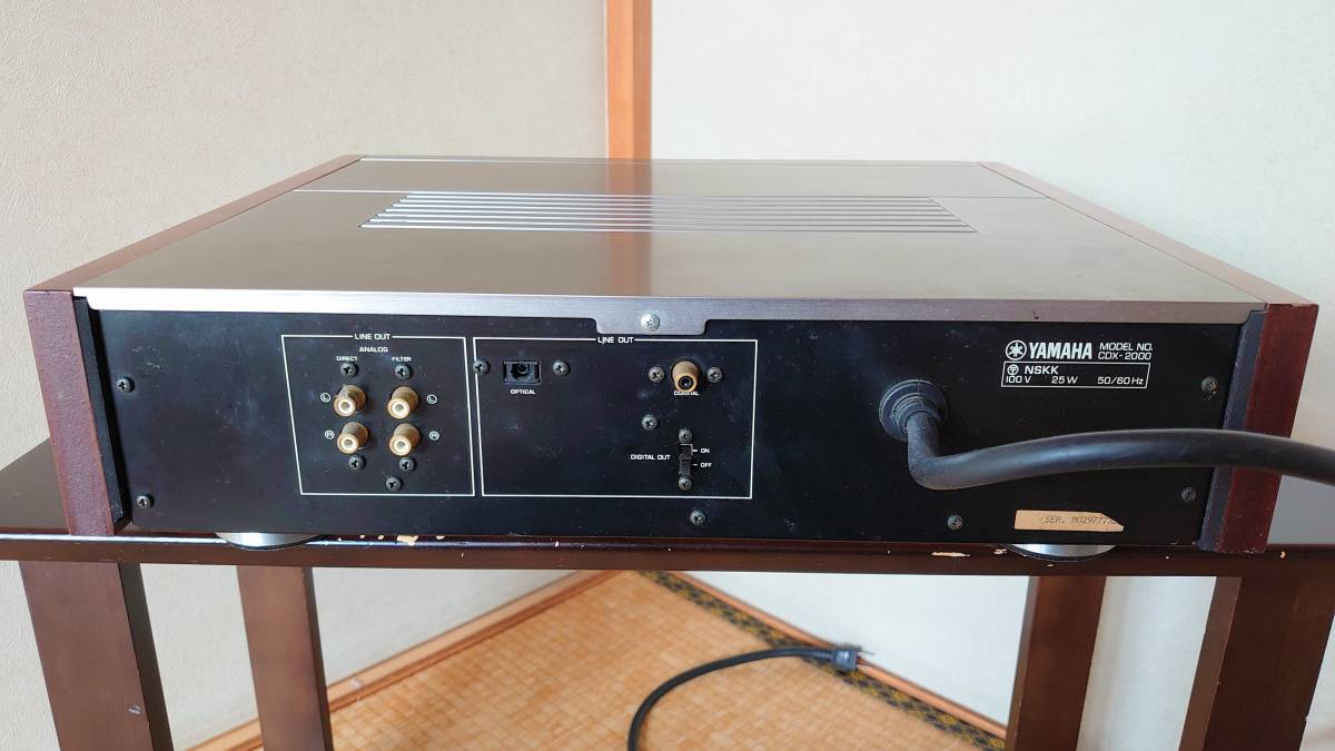 動作品? YAMAHA CDX-2000 CDプレーヤー ヤマハ CDデッキ 動作品? YAMAHA CDX-2000 CDプレーヤー ヤマハ CDデッキ