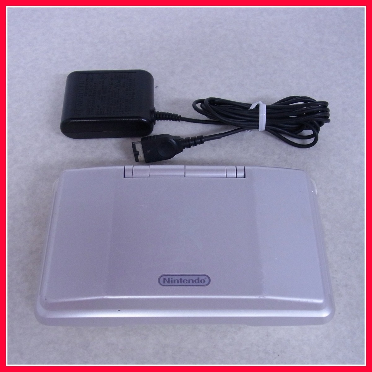 動作品 ニンテンドーDS 本体 ポケモンセンター限定 ミュウエディション