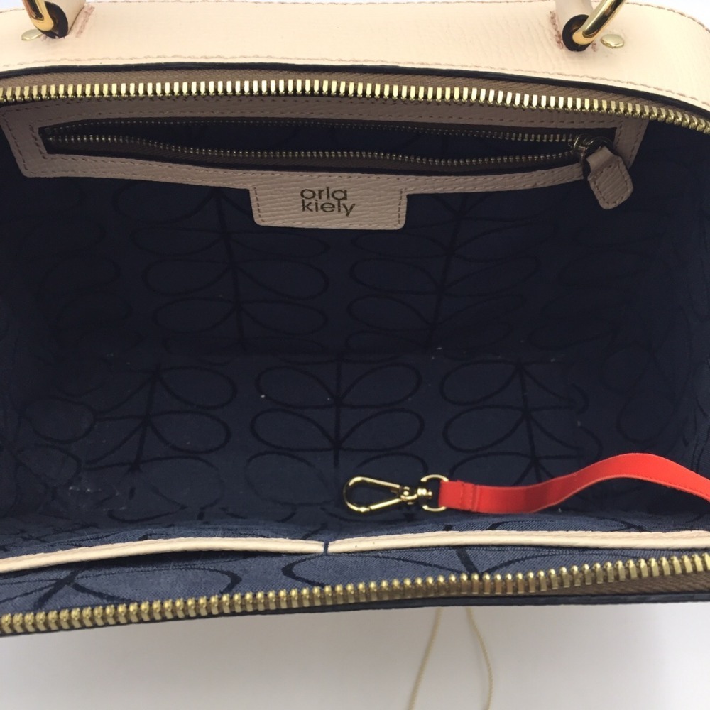 美品 Orla Kiely (オーラカイリー) ショルダーバッグ orla kiely