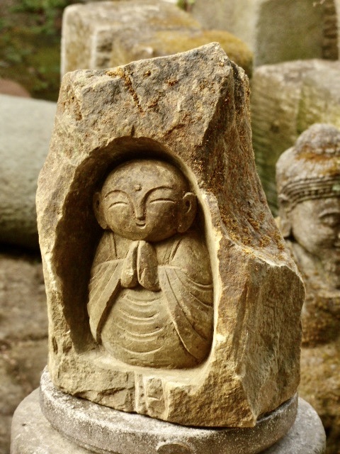 祠地蔵様の石像h38cm/15kg 地蔵菩薩 お地蔵さん 仏像 庭石 0305b