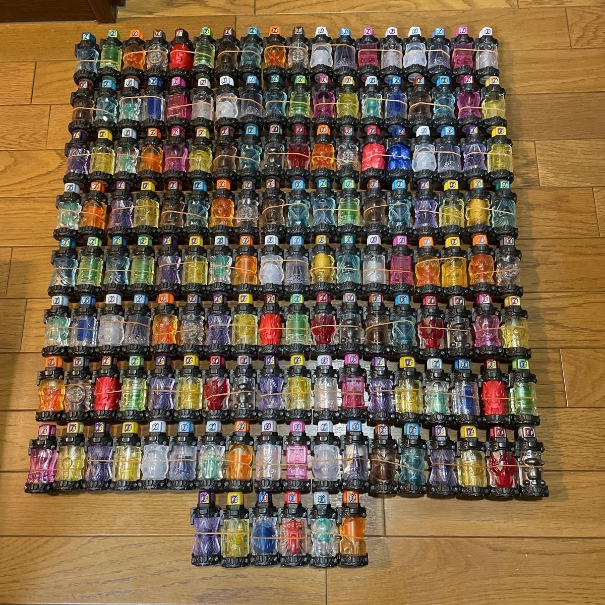 1円 仮面ライダービルド DXフルボトル 75ベストマッチ 150個 大量