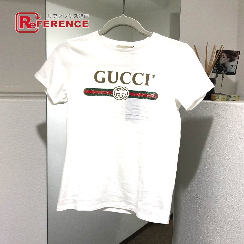 スメです Gucci - GUCCIロゴ入りTシャツの通販 by kurogalriitaro's 