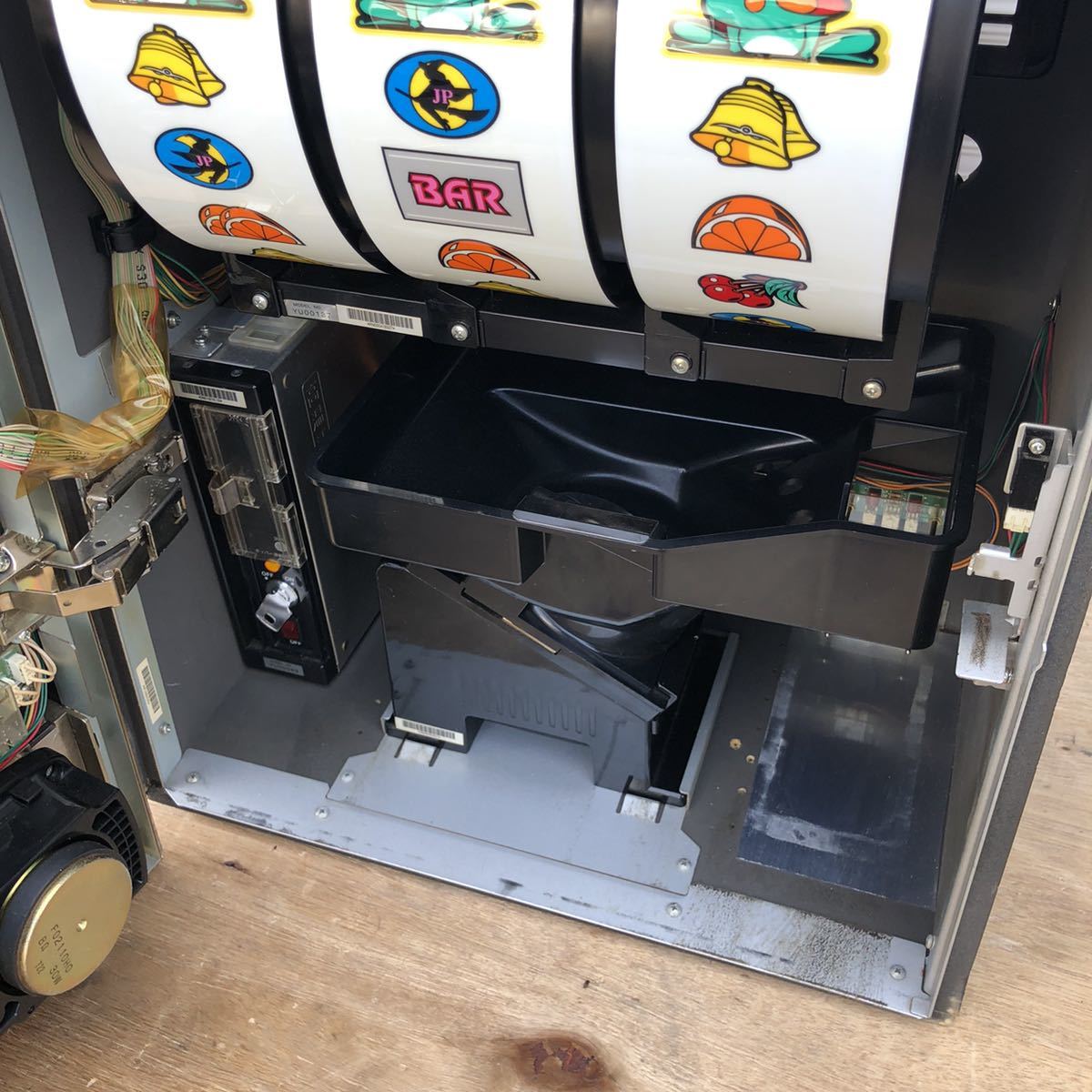 説明文必読】 パチスロ実機 ニューパルサーV2 コイン不要機無し