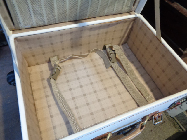 【キャリーバッグトランク】ダイヤルロック式キャスター旅行鞄スーツケース収納アタッシュケースアンティークインテリアビジネスバッグ_画像10
