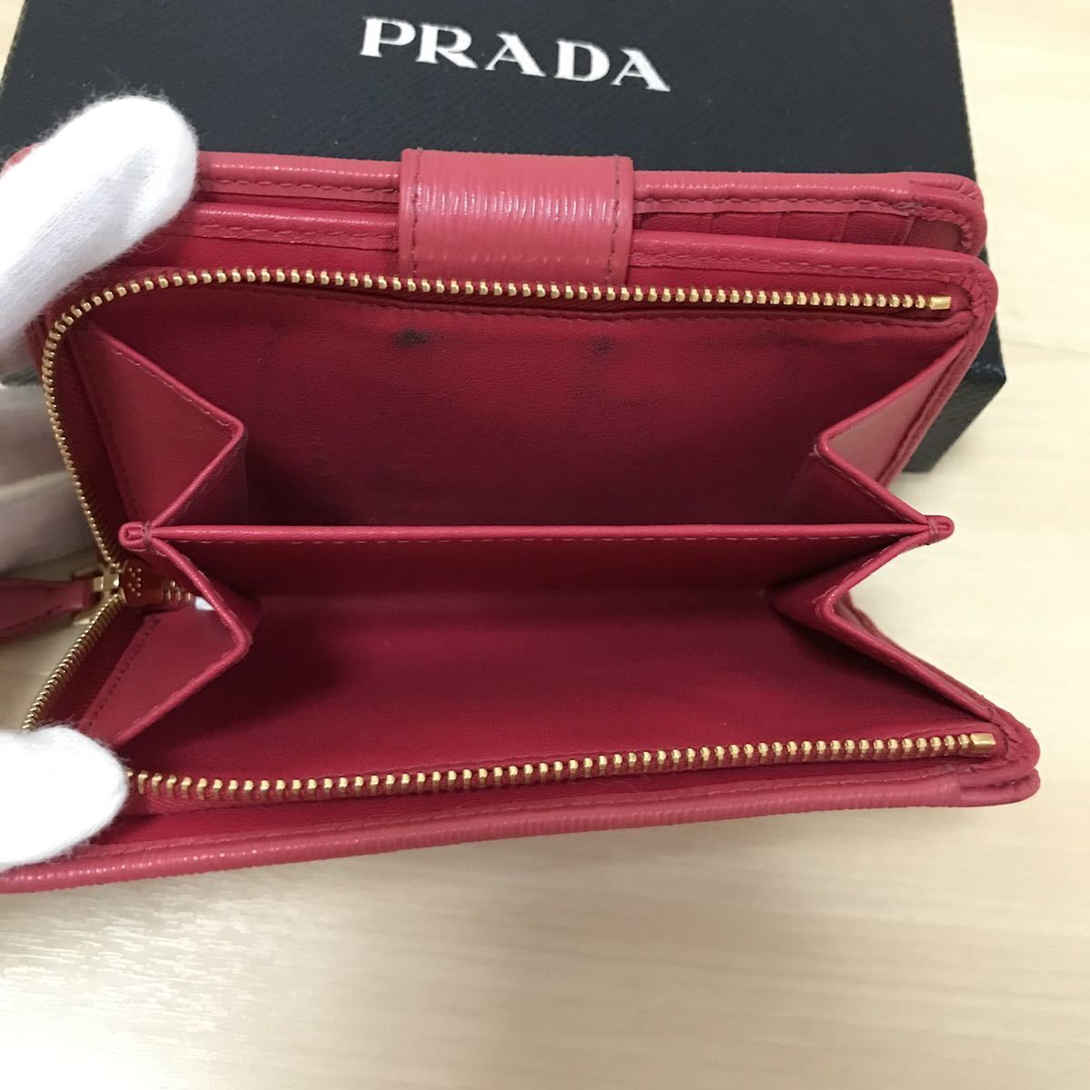 美品　PRADA プラダ 二つ折り財布　ミニ財布　ピンク　ミニウォレット_画像9