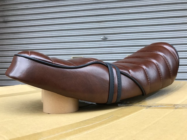新品☆ホンダ☆エイプ50用あんこ抜きタックロールシートフルキット