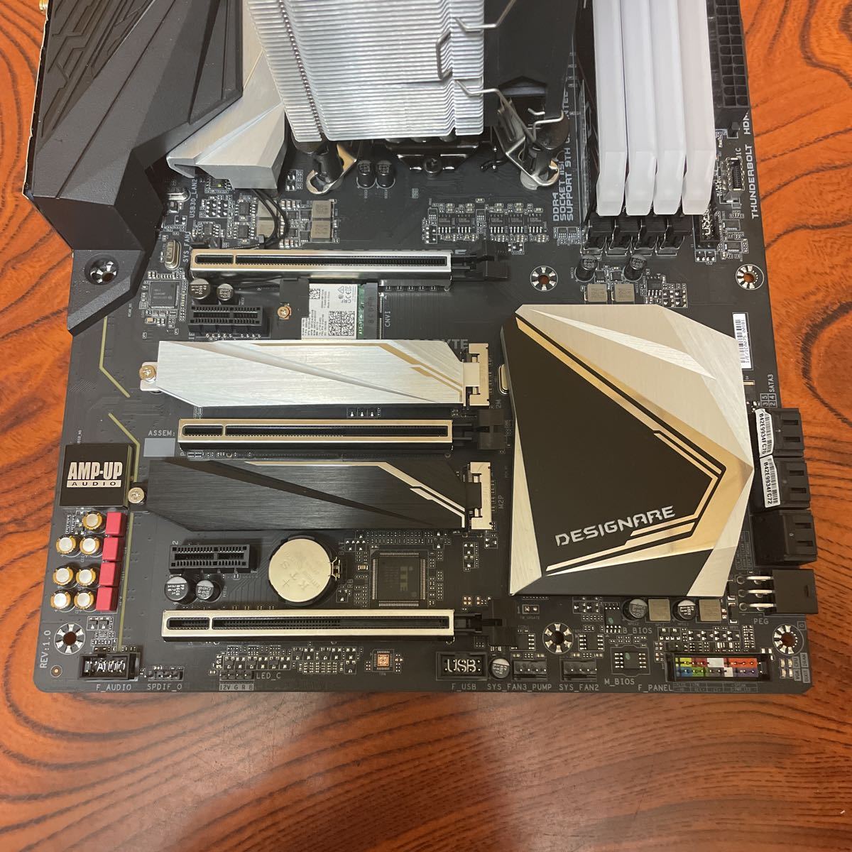 マザーボード GIGABYTE Z390 DESIGNARE +Core i7-9700k+Team Group