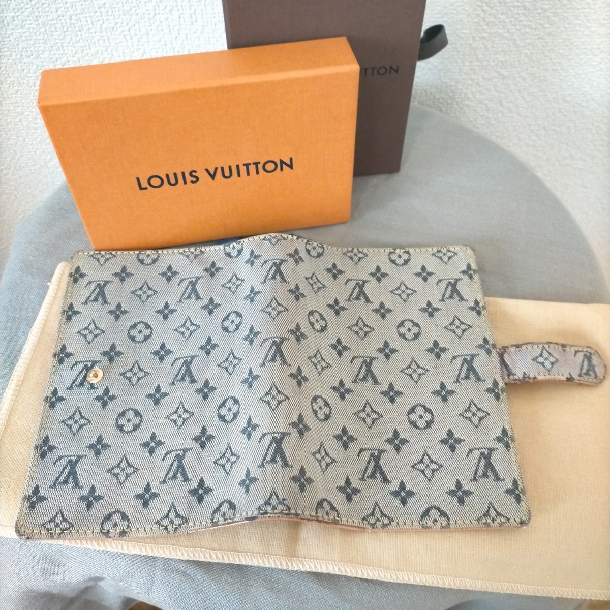 ★良品　廃盤　入手困難　希少品　LOUIS VUITTON /ルイヴィトン　モノグラムミニ　アジェンダPM　手帳カバー　6つ穴　　