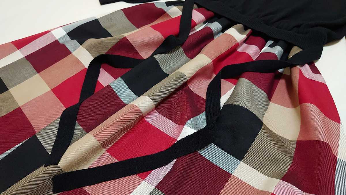 1回短時間着用☆定価39,600円☆ブルーレーベルクレストブリッジ