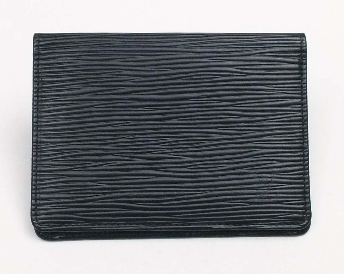 美品】ルイヴィトン エピ 黒 パスケース 定期入れ M36202 カード 通勤