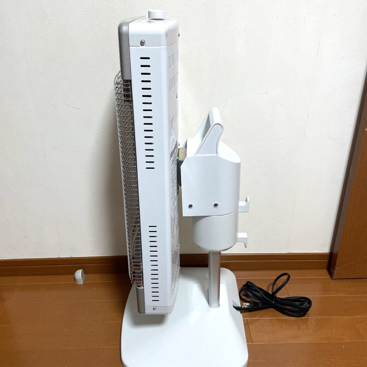 CORONA DH-1215R 遠赤外線ストーブ CORONA DH-1215R 遠赤外線ストーブ
