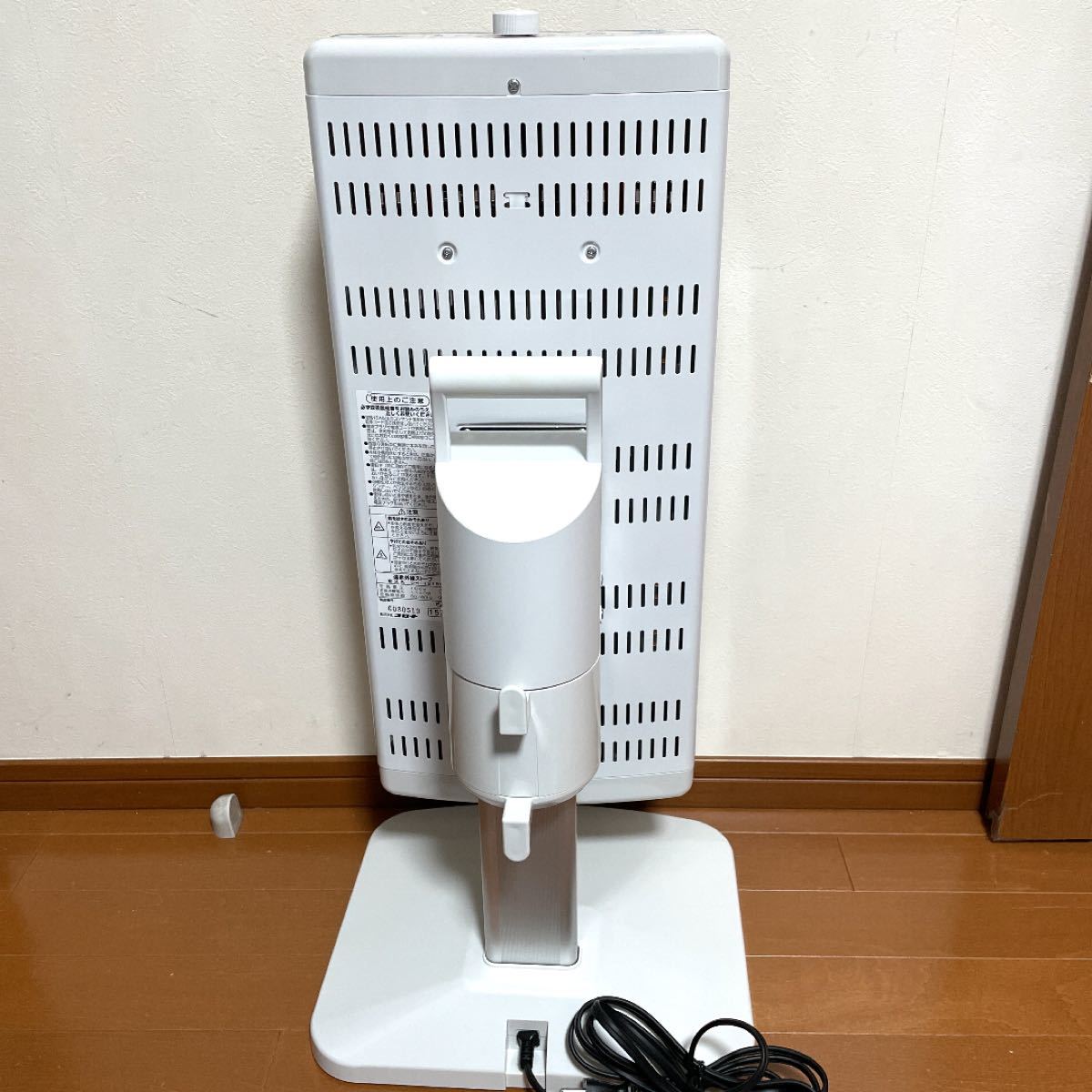 CORONA DH-1215R 遠赤外線ストーブ CORONA DH-1215R 遠赤外線ストーブ
