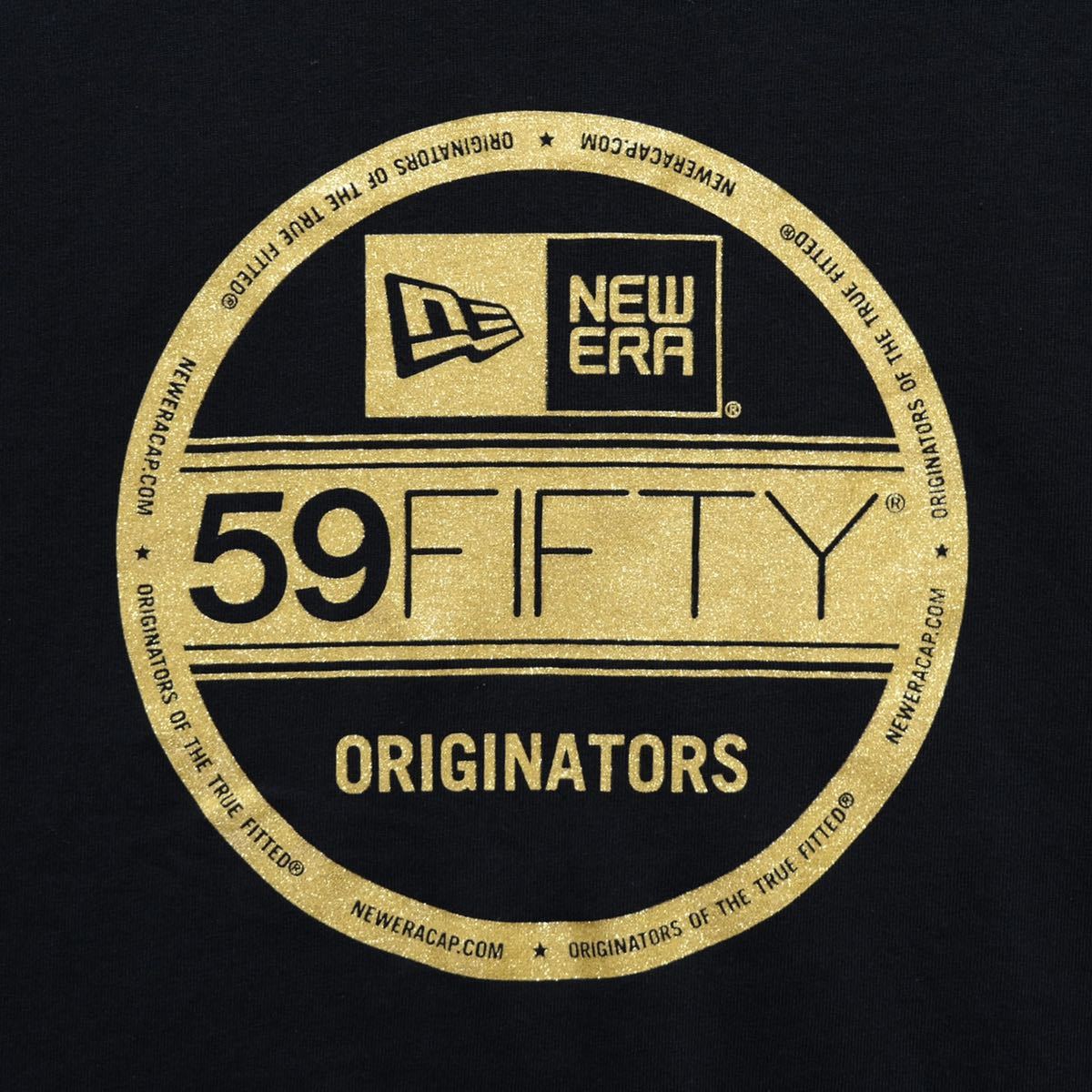 【送料無料】NEW ERA(ニューエラ)/バイザーステッカーロゴ Tシャツ/半袖/ブラック×ゴールド/Sサイズの画像2