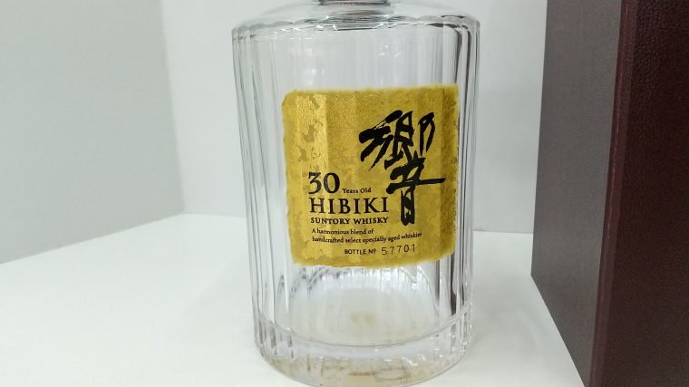 空瓶 サントリー響 30年 SUNTORY HIBIKI 箱付き 空き瓶(日本)｜売買 