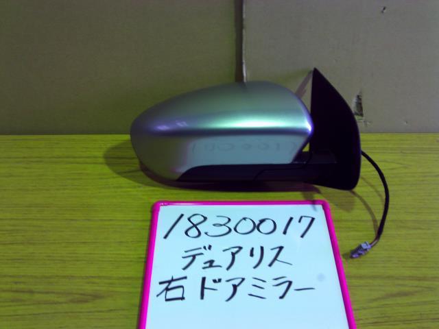 デュアリス DBA-NJ10 右サイドミラー KY