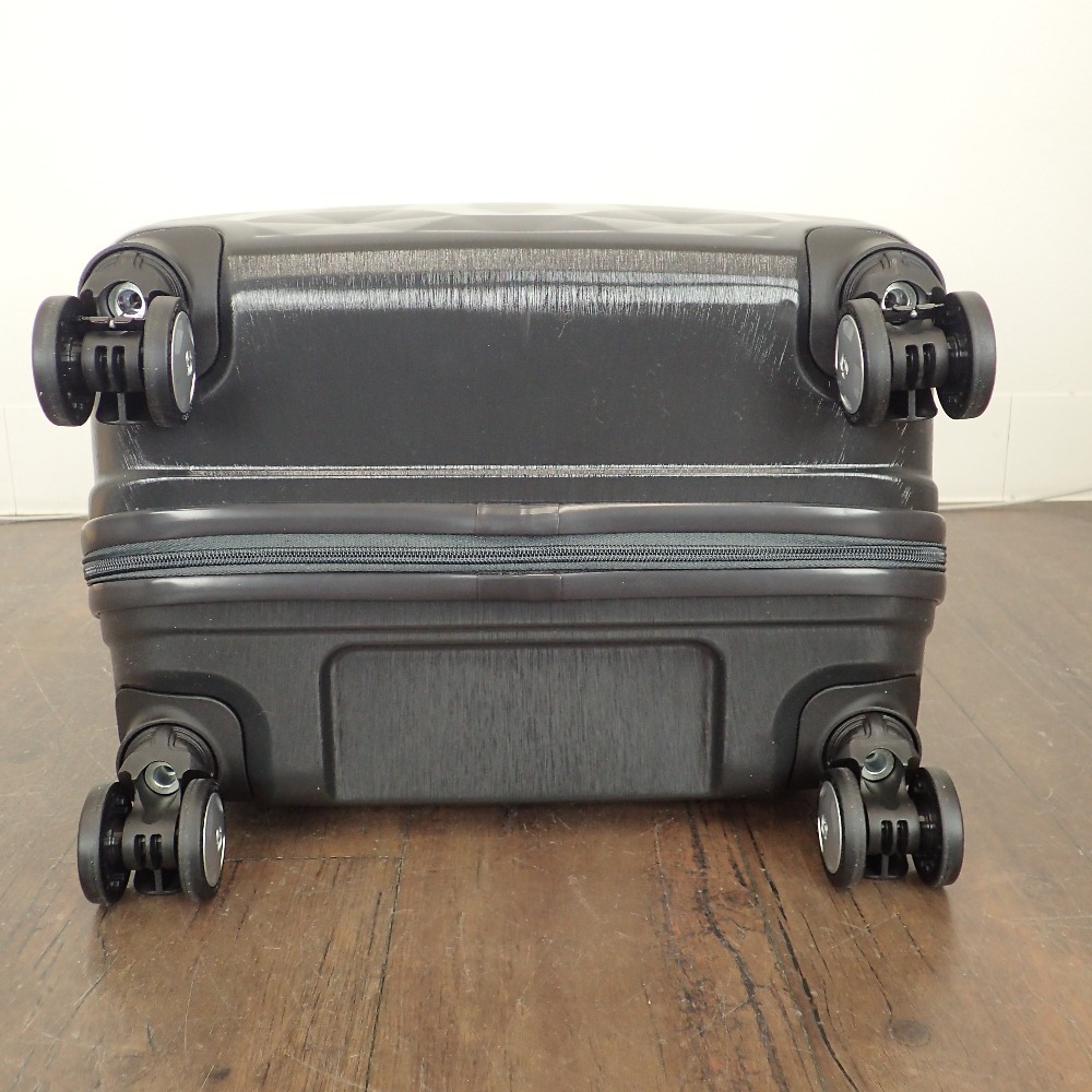 新品未使用/ Samsonite サムソナイト ポリゴン スピナー61 4輪キャリー