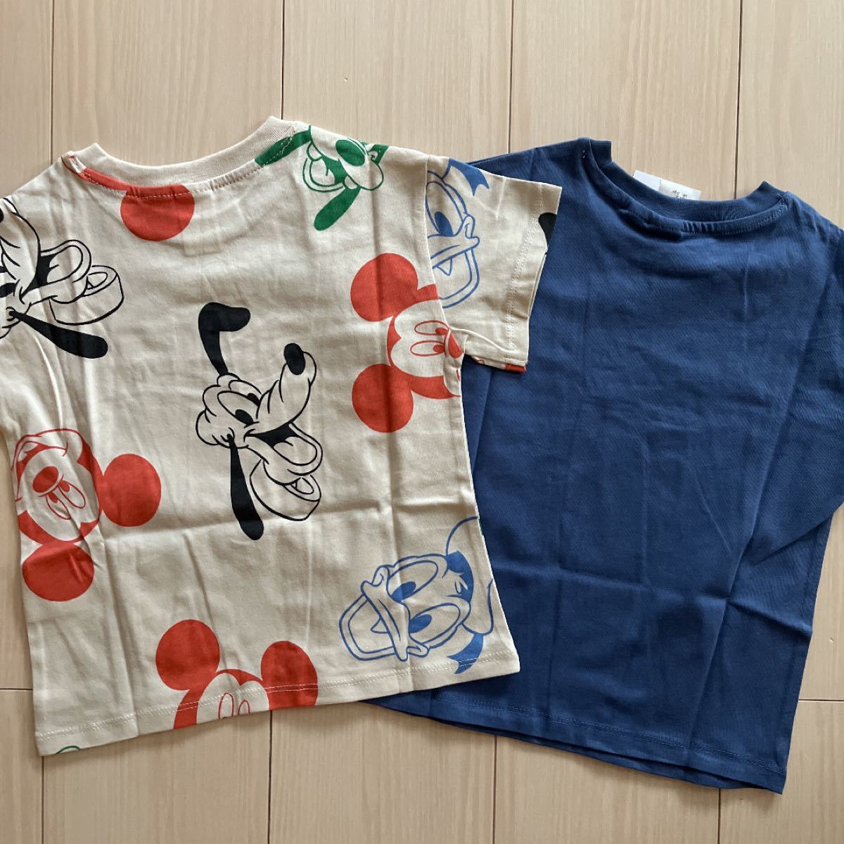 【 Disney】ディズニー H&M ミッキー☆ドナルド☆プルート☆グーフィー 総柄☆ブルー 半袖 Tシャツ 2点セット 100