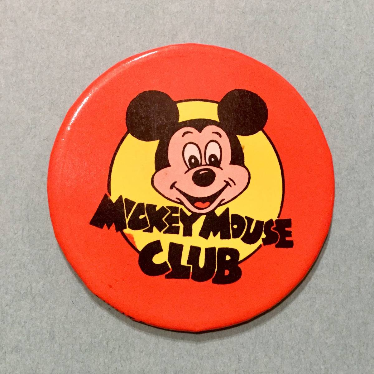  Mickey Mouse Club жестяная банка значок 1980\'s неиспользуемый товар MICKEY MOUSE CLUB DISNEY Disney жестяная банка baji can значок baji Showa Retro 