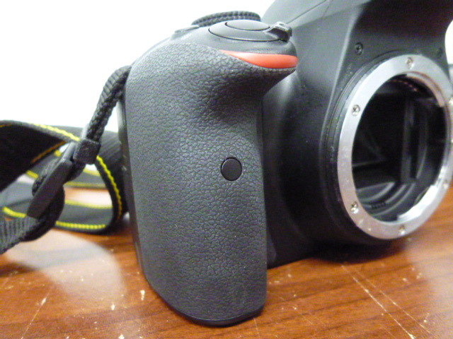 Nikon ニコン D3400 DX VR AF-P NIKKOR 18-55mm F3.5-5.6G 70-300mm F4.5-6.3G 一式 セット 元箱付 簡易動作確認済 激安1円スタート_画像5