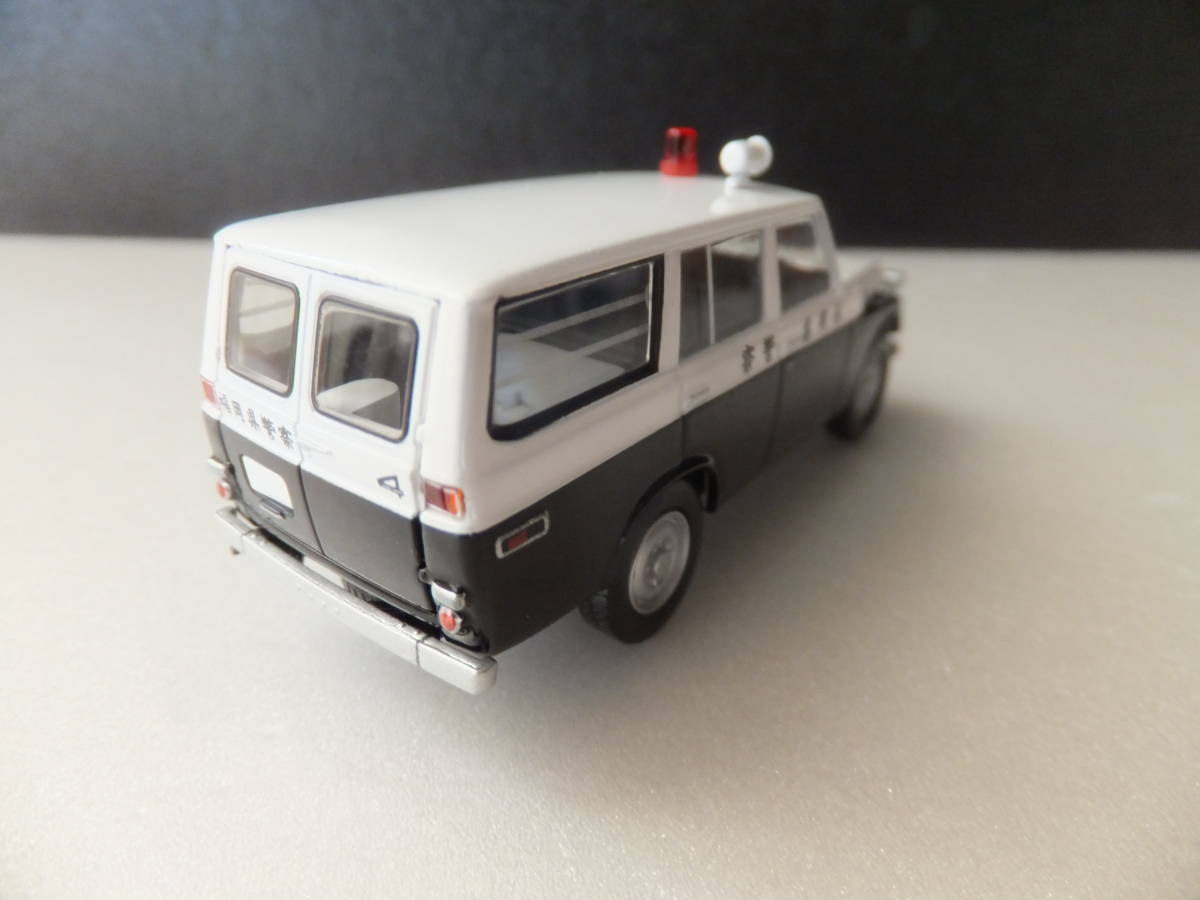 トミカリミテッドヴィンテージ トヨタ ランドクルーザー FJ56V型