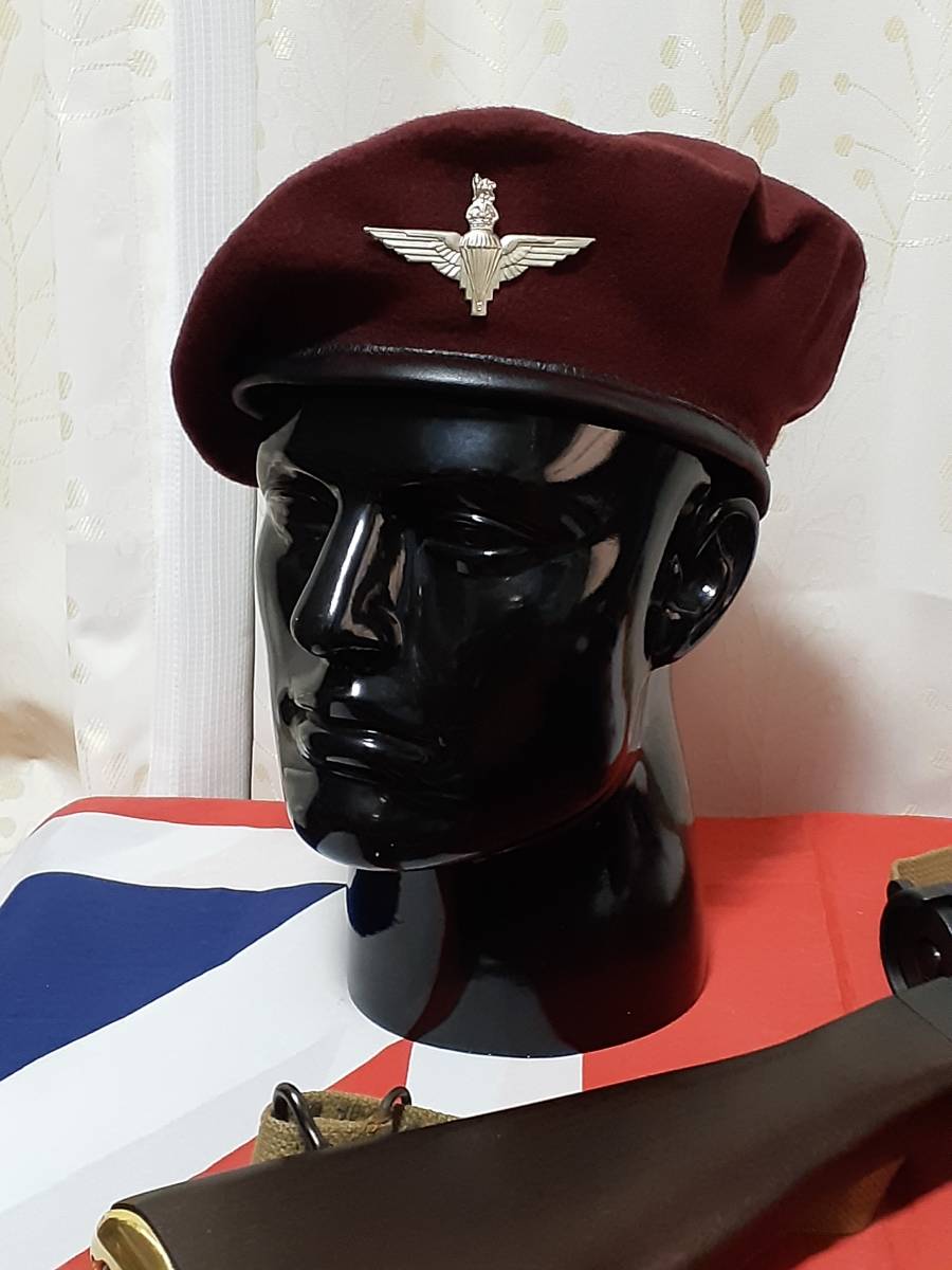 WW2☆イギリス軍☆パラレジメントバッジ付☆ベレー帽☆空挺部隊 WW2☆イギリス軍☆パラレジメントバッジ付☆ベレー帽☆空挺部隊