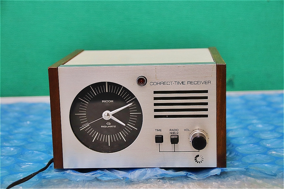 古い 昔の 時計 ラジオ時計 リコー RICOH RIQUARTZ CORRECT-TIME-RECEIVER CTR-1 通電OK 現状渡し
