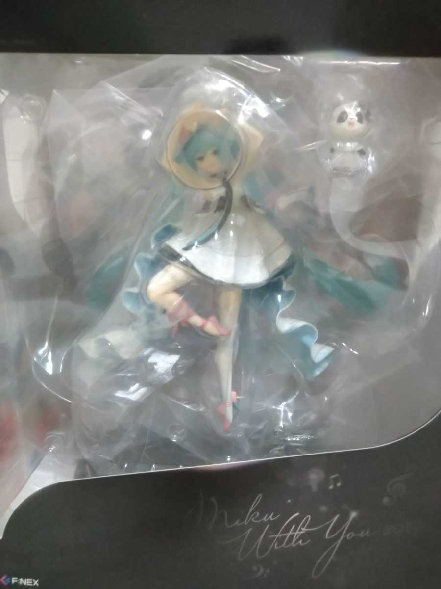 最大70%オフ!最大70%オフ!F:NEX(フェネクス)の初音ミク「MIKU WITH