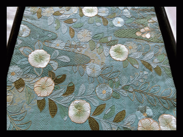 正規激安 逸品 正絹 作家物 花緑青色地刺繍花文様袋帯 白薄緑鶯色水色ベージュ金 仕立て上がり Stonenet Hu