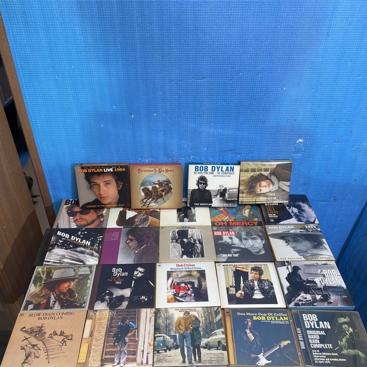 人気ブランドを ボブディラン CDアルバム (24枚) Bob Dylan 人気ブランドを ボブディラン CDアルバム (24枚) Bob Dylan