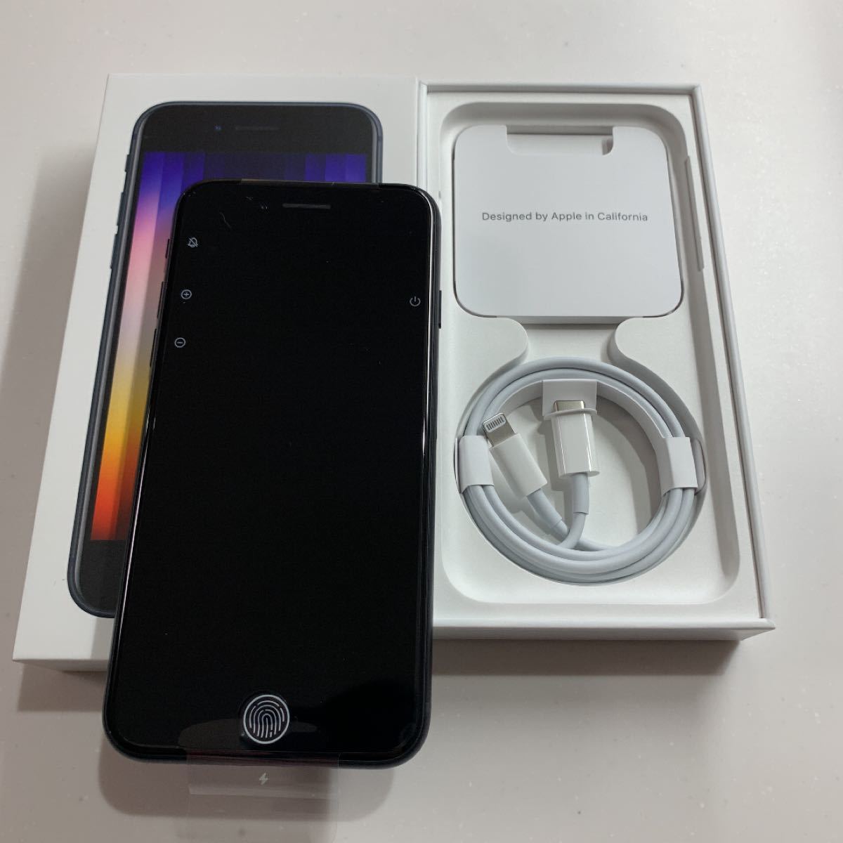 値下げしました! Apple iPhone SE 64GB 第3世代 | smsgolubovci.me