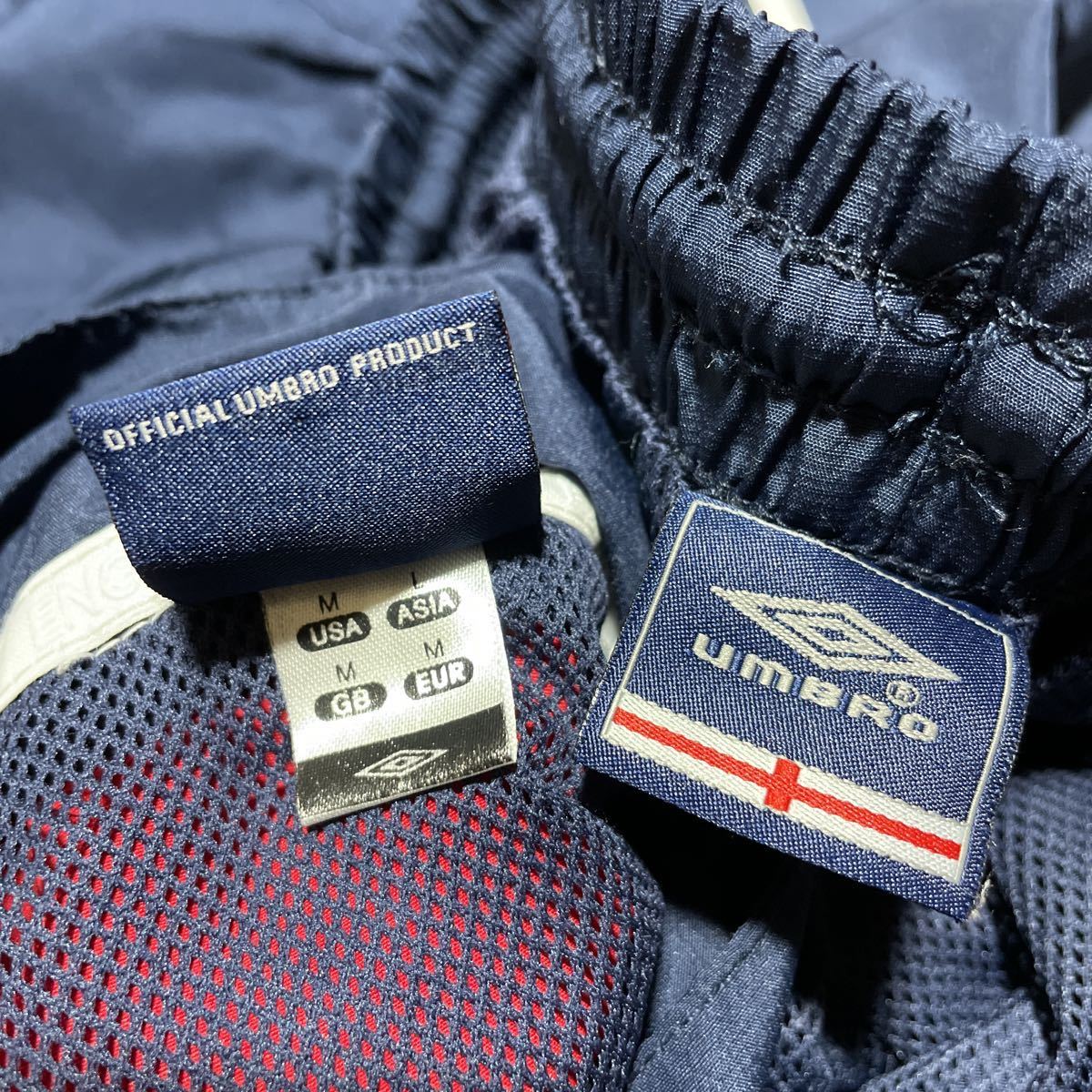 極美品 UMBRO アンブロ イングランド代表 ジャージ ジャケット ウインドブレーカー セットアップ 上下 ネイビー L デサント正規品_画像8