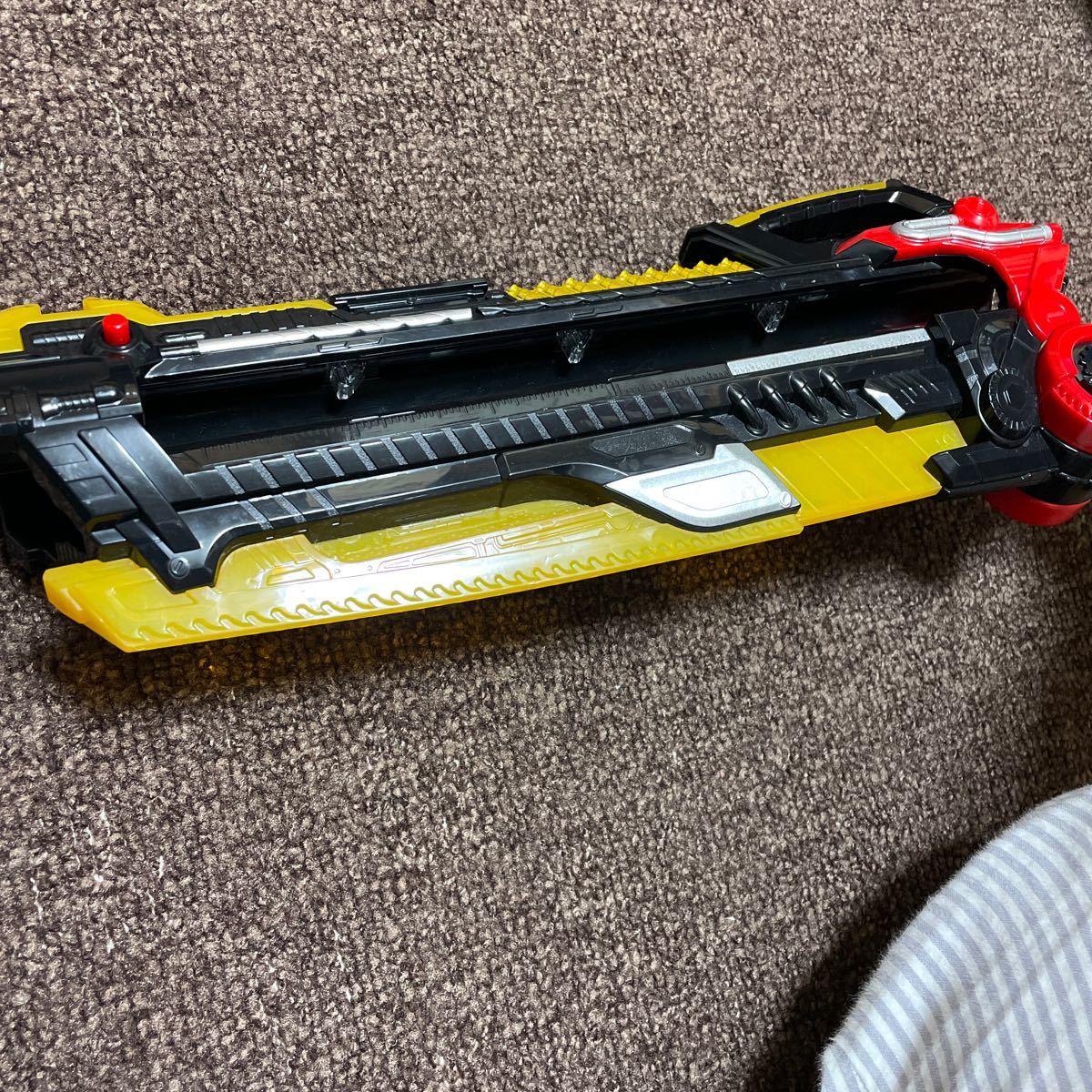 バンダイ 仮面ライダービルド DXフルボトルバスター 中古 本体と バンダイ 仮面ライダービルド DXフルボトルバスター 中古 本体と