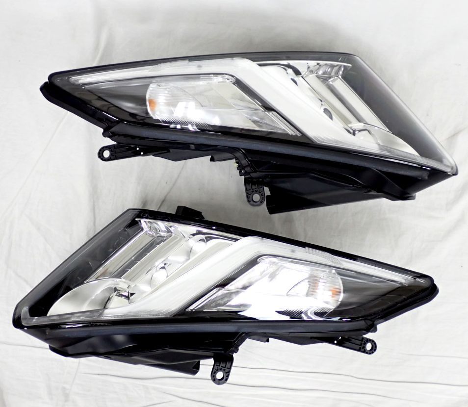 ■日産 R35 GT-R 後期 純正 LEDヘッドライト 左右セット/26010-6AV0A/26060-6AV0A/KOITO 100-23658/2017年モデル/外箱付き#1550300016_画像2