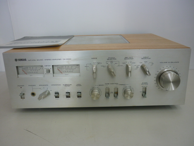 【ジャンク】YAMAHA ヤマハ CA-2000 プリメインアンプ 音響機器_画像1