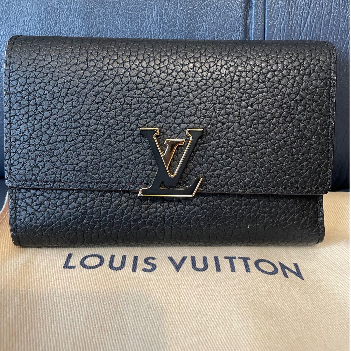 LOUIS VUITTON ルイヴィトン ポルトフォイユカプシーヌコンパクト